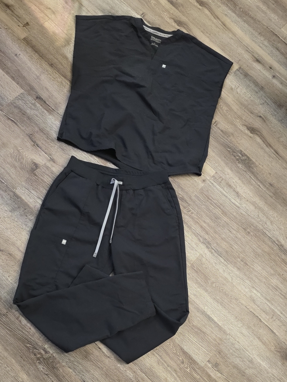 Fabletics Large Scrub Set-Like New